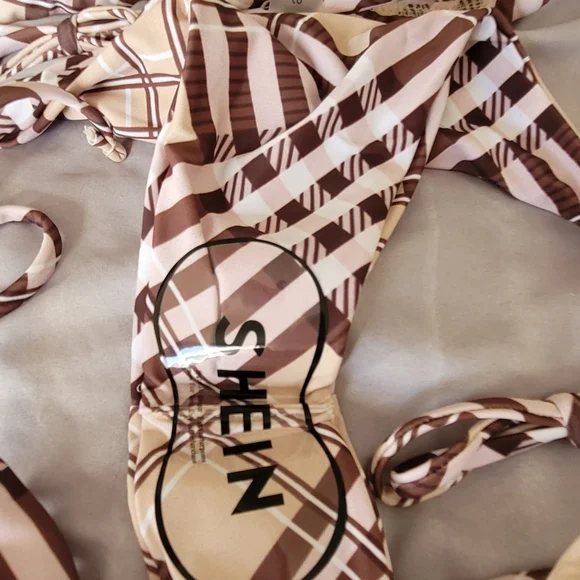 Shein 2 Piece Halter tie Bikini Swimsuit, Brown/Tan, Size Small - Picture 4 of 4